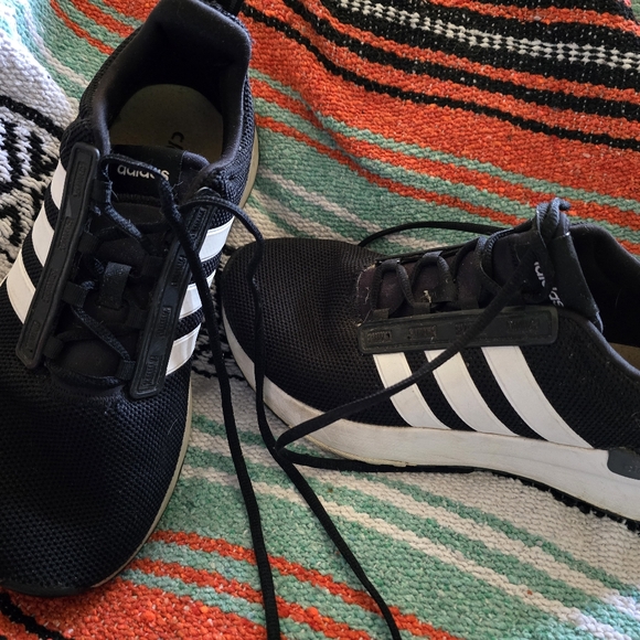 Adidas Racer TR21 sneaker, running shoe, great shape, men's 7.5 - Picture 2 of 3